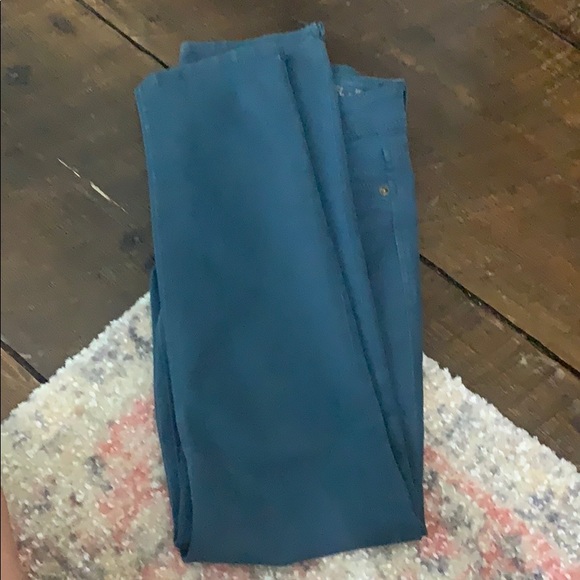 DL Jeans - Picture 2 of 5